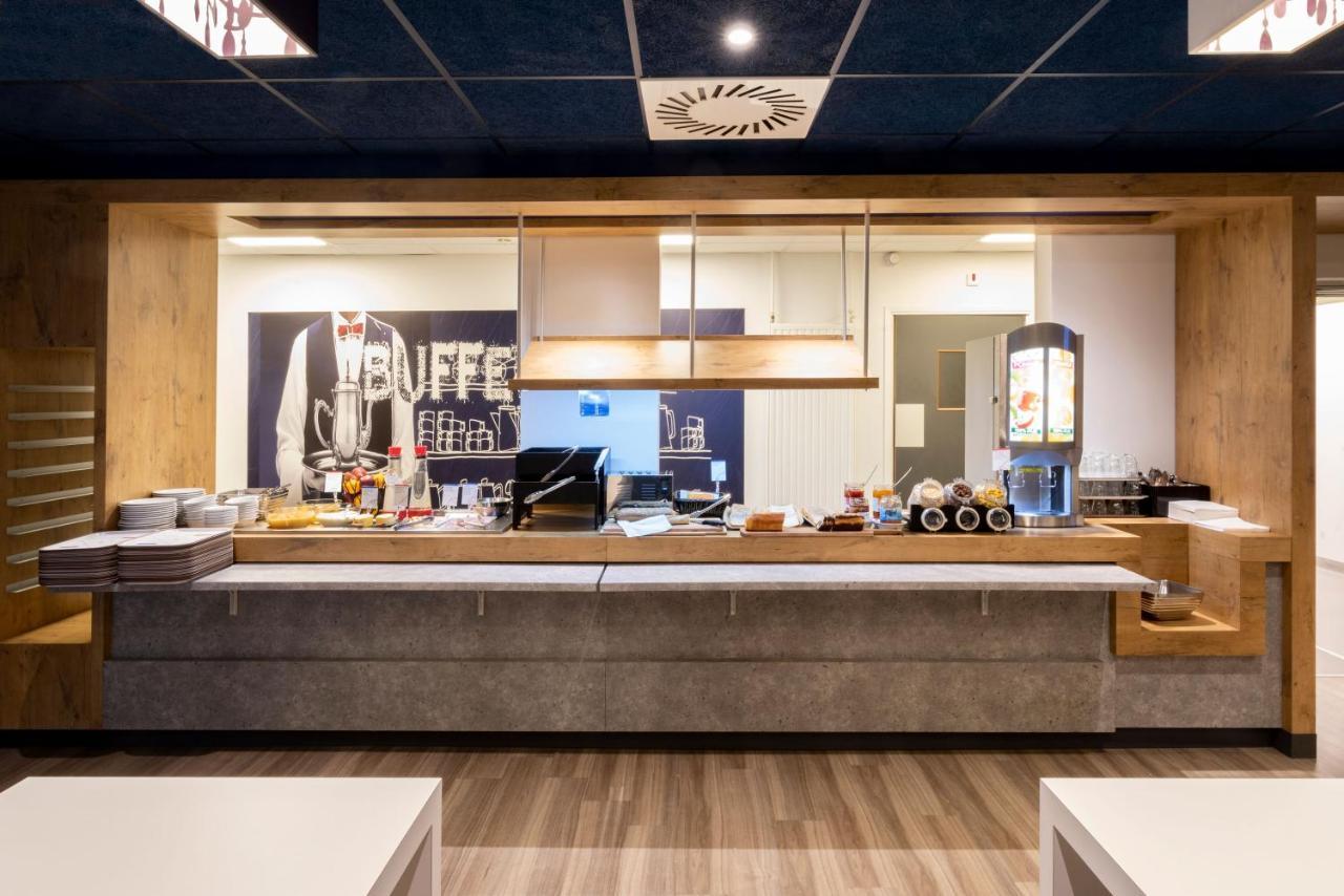Ibis Budget Saint-Etienne Centre Gare Chateaucreux Exteriör bild